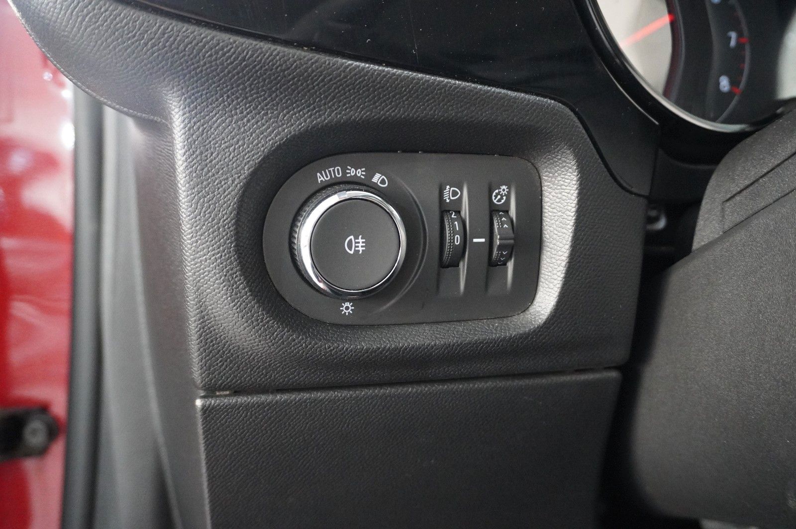 Fahrzeugabbildung Opel Corsa F 1.2 ELEGANCE NAVI/LED/KAMERA/SPORT/DAB+
