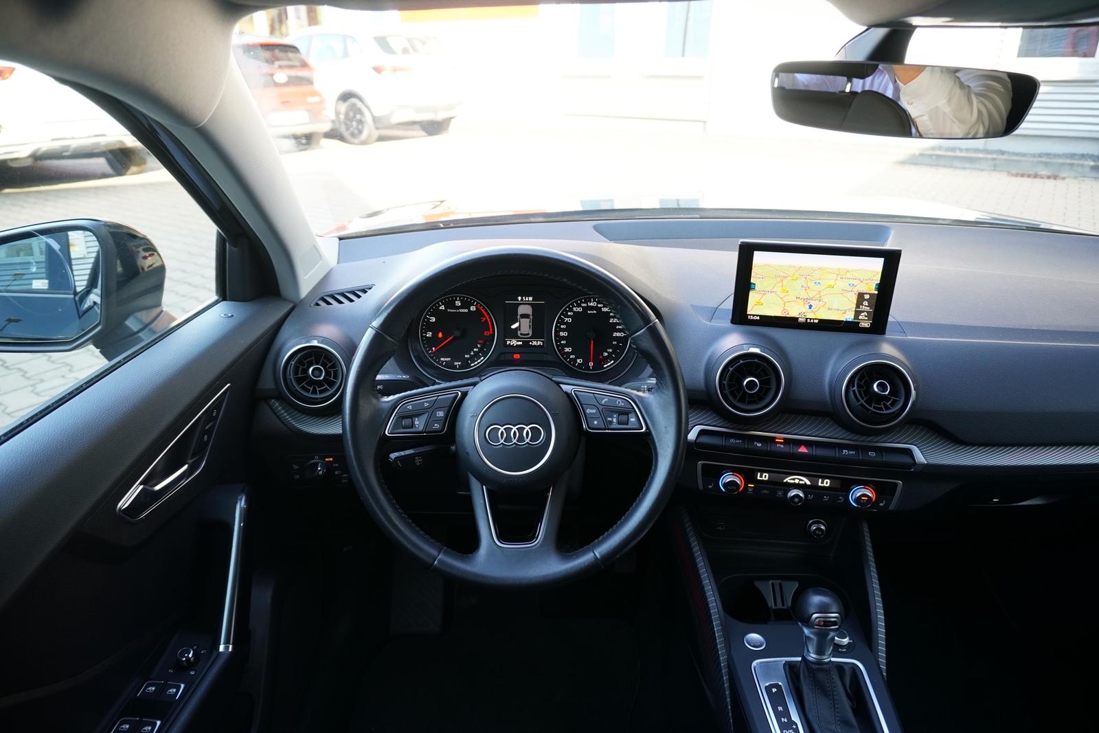 Audi Q2 35 1.5 TFSI S line LED Navi Sitzheizung AHK