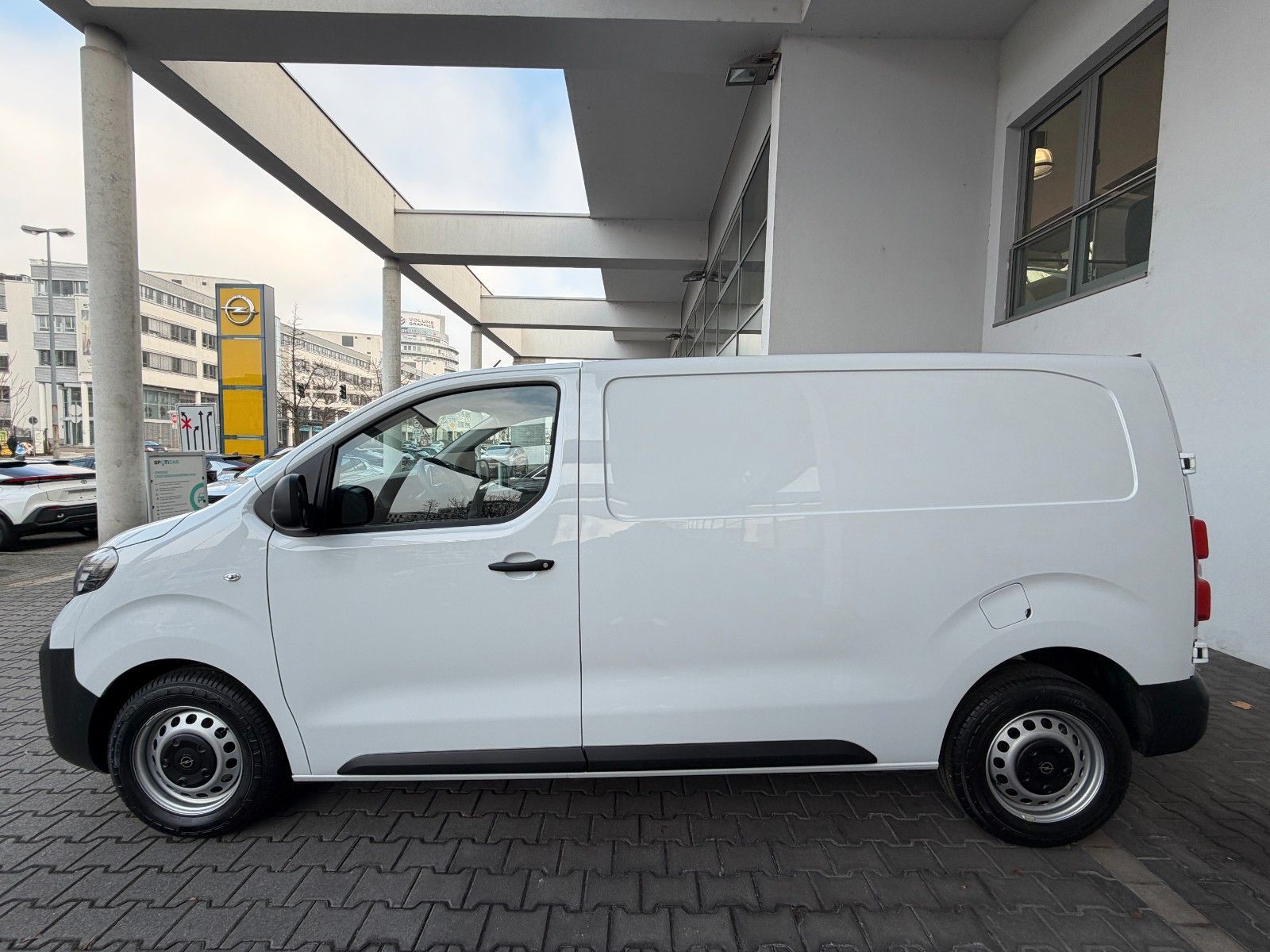 Fahrzeugabbildung Opel Vivaro Kasten 1.5 D (L2) Basis M Kamera,LED,PDC