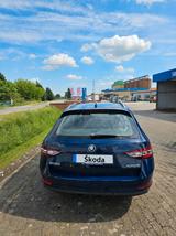 Skoda Superb 2.0 TDI Style Combi Style - Skoda Superb von privat