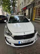 DS Automobiles DS5 BlueHDi 180 St.&St. EAT6 Business Class ... - DS Automobiles DS5 mit Diesel-Antrieb