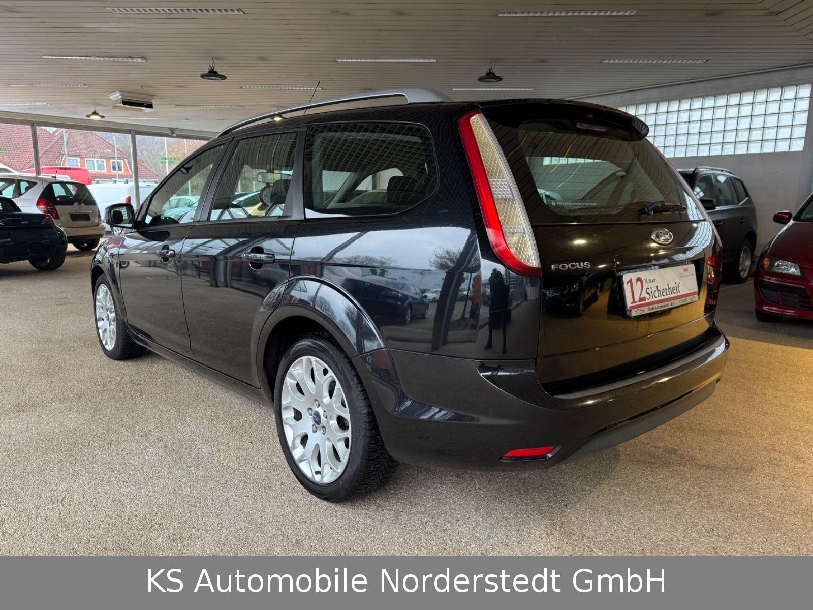 Ford Focus 2009 — photo 7