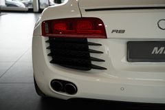AUDI R8 Coupe 4.2 FSI quattro | Manual transmission AUDI R8 Coupe 4.2 FSI quattro | Manual transmission