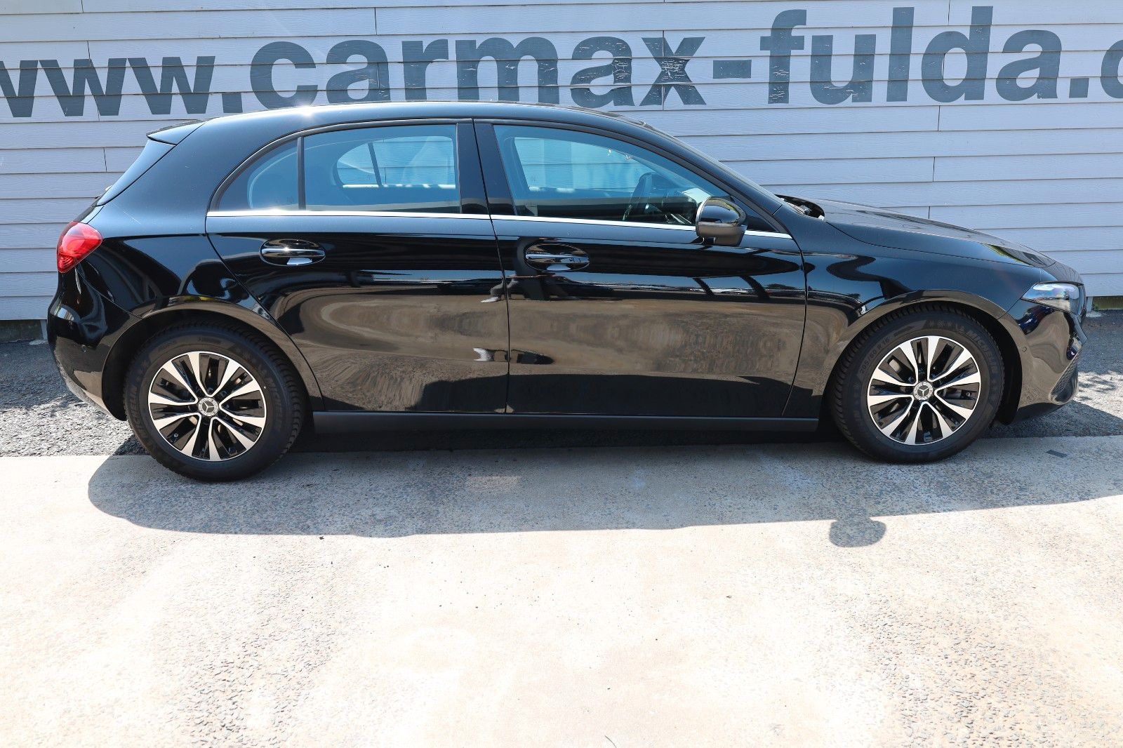 Fahrzeugabbildung Mercedes-Benz A 180 d, T.Leder,Navi,LED,SH,Kamera