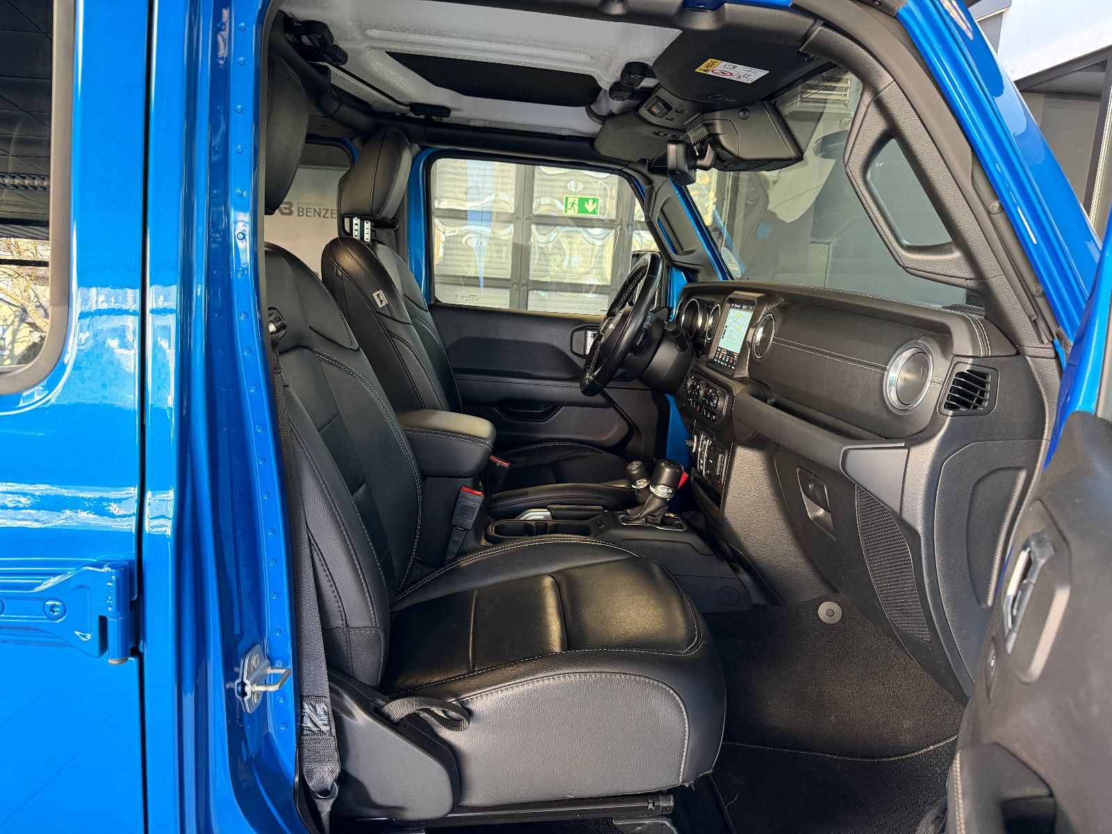 Fahrzeugabbildung Jeep Gladiator Launch Edition 4WD/KAMERA/LEDER/LED/EX