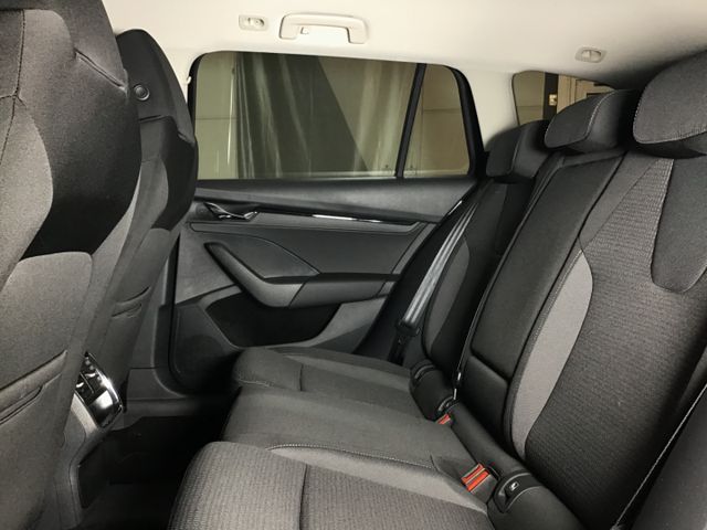 Fahrzeugabbildung Skoda Octavia Ambition 1.5 TSI Combi DSG/Navi/Tempo