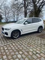 BMW X3 xDrive20d M SPORT AT M SPORT AHK - BMW X3: At