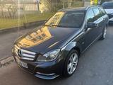 Mercedes-Benz C 180 T BlueEFFICIENCY AVANTGARDE AVANTGARDE - Mercedes-Benz C-Klasse aus 2011: Kombi