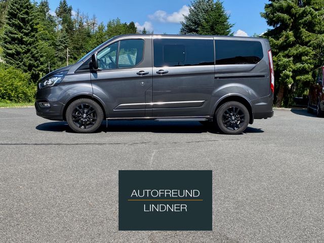 Ford Tourneo Custom Titanium X L1 8-Sitzer