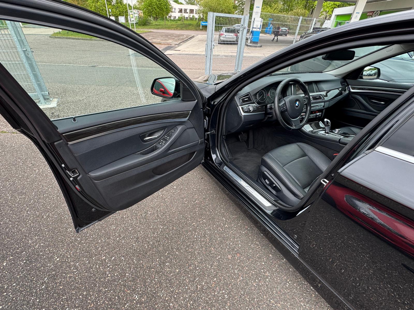 BMW 535D TOURING 3.0 313ch - BVA - CUIR - ATTELAGE - PLEINS PHARES XÉNON - SIÈGES CHAUFFANTS
