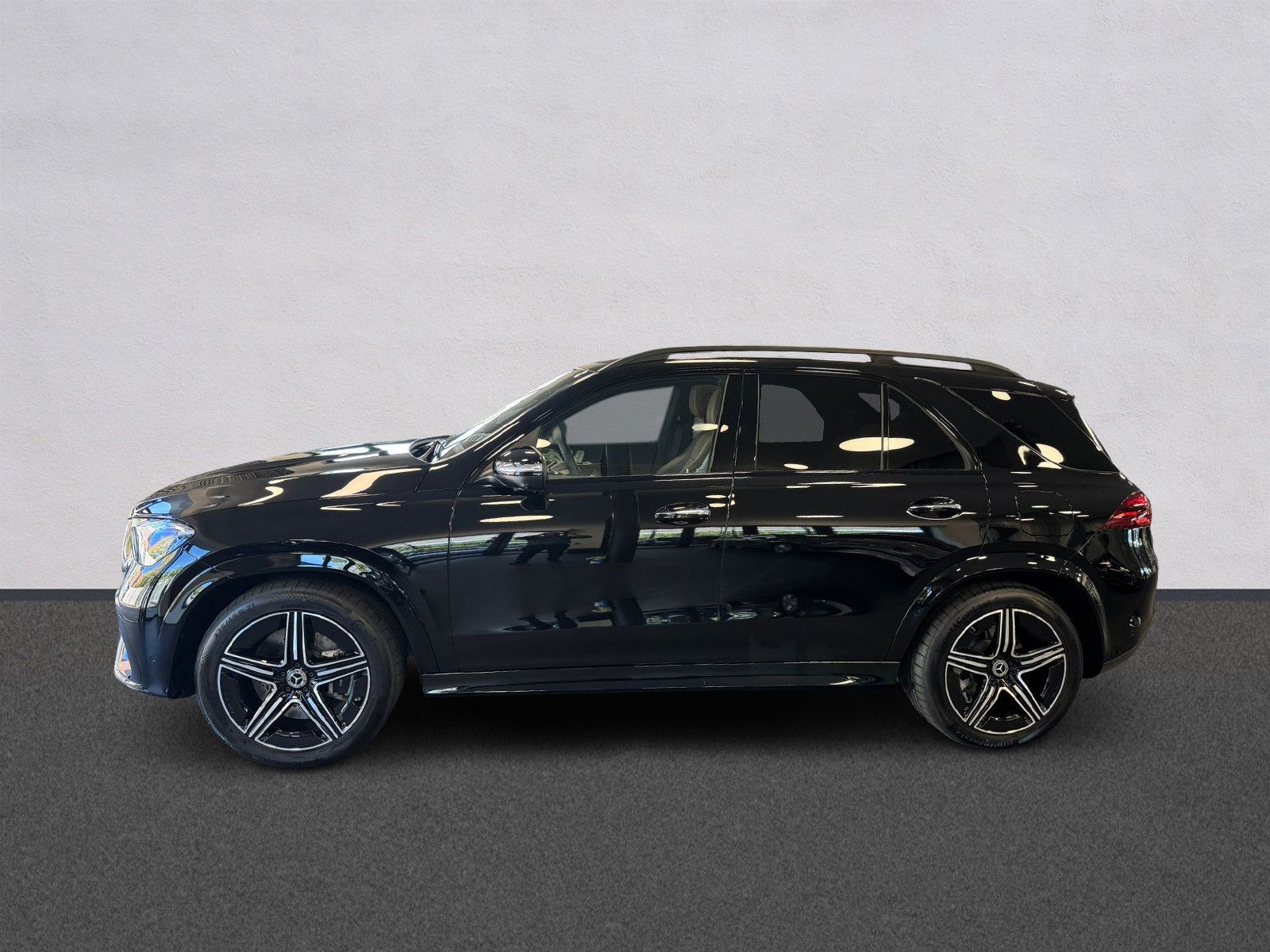Mercedes-Benz GLE 400 e 4MATIC AMG BURMESTER foto 4