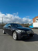 BMW F10 550i M PACKET XDRIVE HUD SOFTCLOSE... - BMW 550 von privat