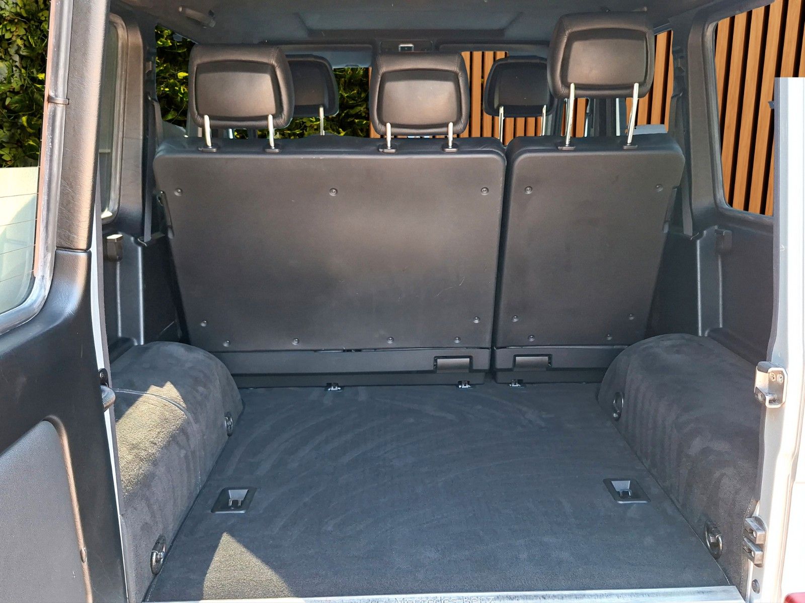 Fahrzeugabbildung Mercedes-Benz G350d AMG-Line* Night-Paket*AHK*H&K*SHZ**