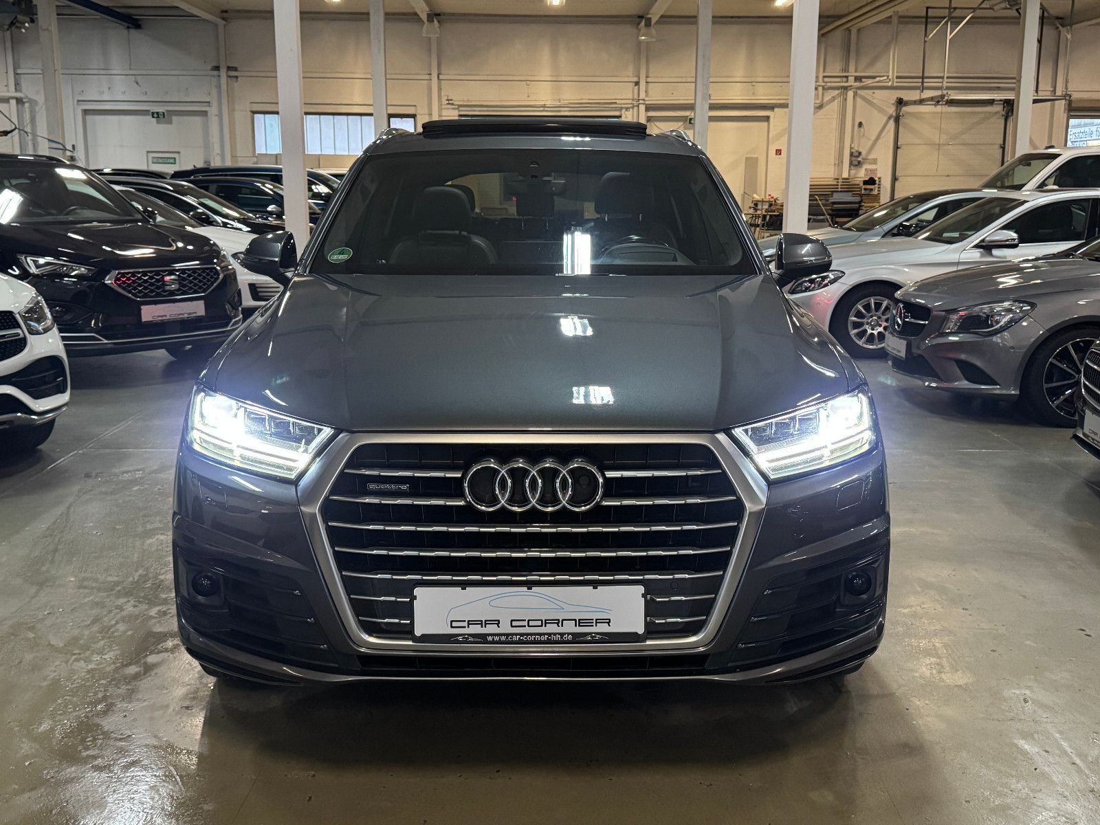 Fahrzeugabbildung Audi Q7 3.0 TDI QUATTRO 3X S-LINE VOLLAUSTATTUNG 21´