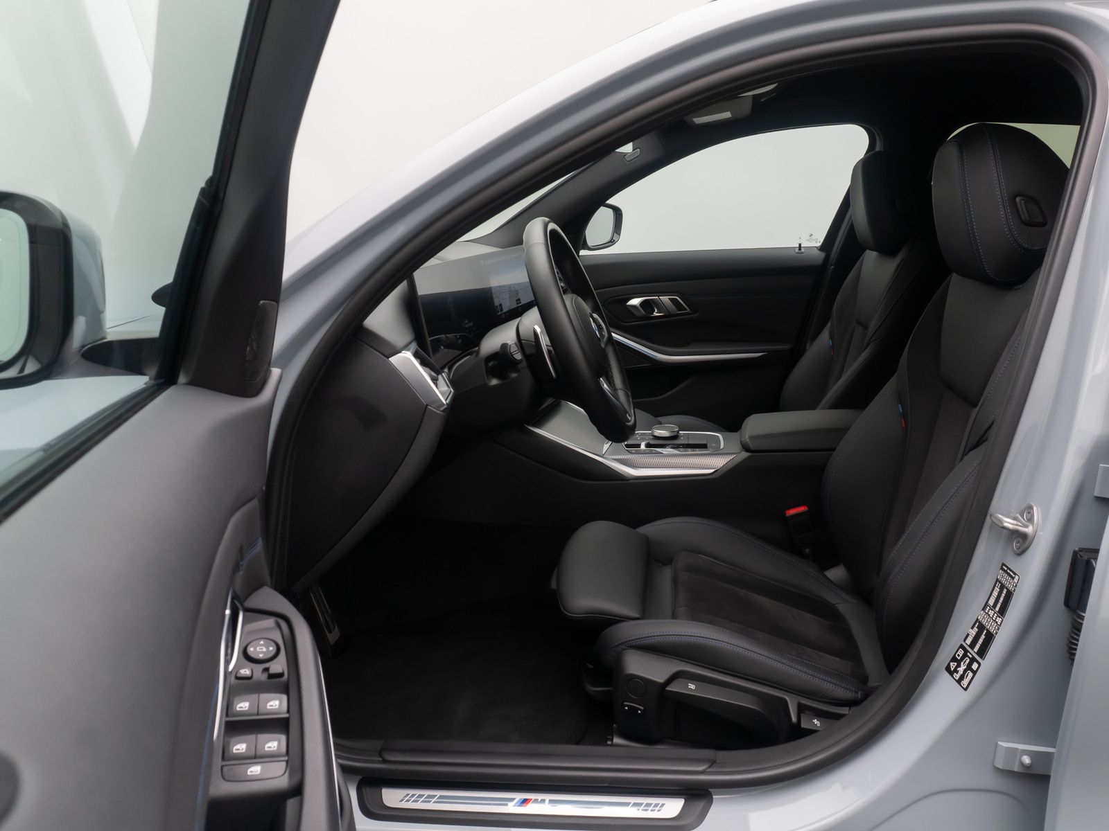 Fahrzeugabbildung BMW 330i xD M Sport DAB H/K Lenkradheizung 18Zoll