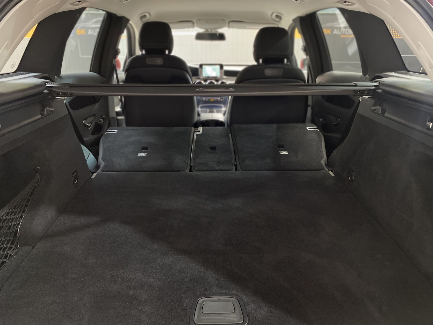 Fahrzeugabbildung Mercedes-Benz GLC 220 d 4Matic #LED#Navi#Kamera#Tempo#PDC#SHZ