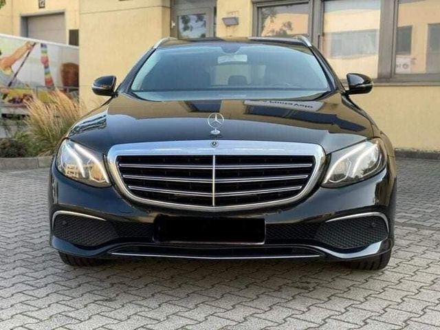 MERCEDES-BENZ Mercedes E220 d