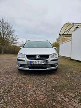 Volkswagen Touran 2.0 7-Sitzer - Volkswagen Touran mit CNG-Antrieb: Kleinbus, 2.0