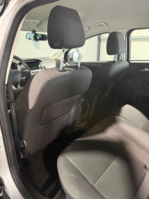 Ford Focus - Bild 18