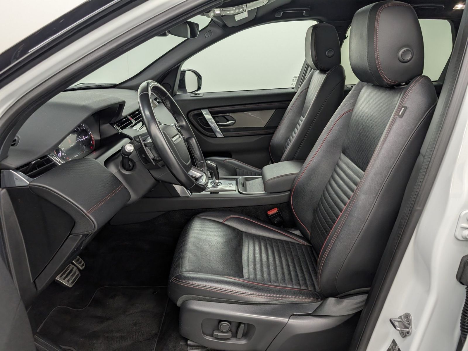 LAND ROVER Discovery Sport  D180 R-Dynamic AHK Nur GEWERBE – Bild 8