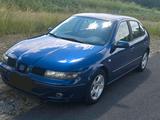 Seat Leon 1m 1.6 16v Tüv neu!! Sehr viel n... - Seat aus 2002