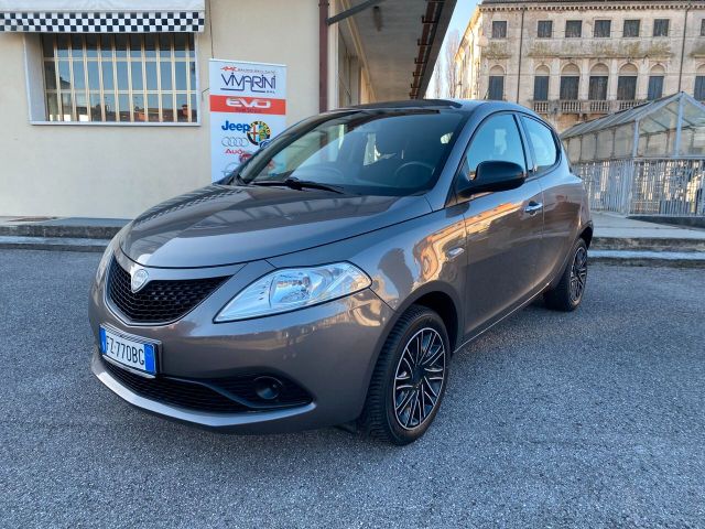 Lancia Ypsilon 1.2 69 CV 5 porte GPL Ecochic