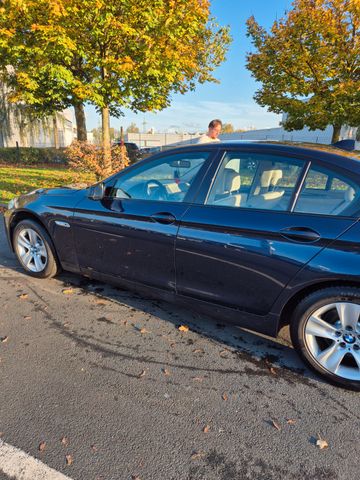 BMW 528i - Vollausgestattet