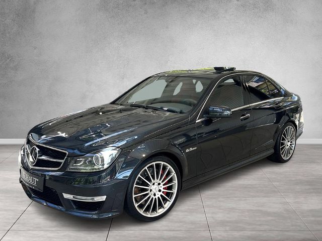 Mercedes-Benz C 63 AMG PERFORMANCE KAMERA NAVI PDC MEMORY LEDE