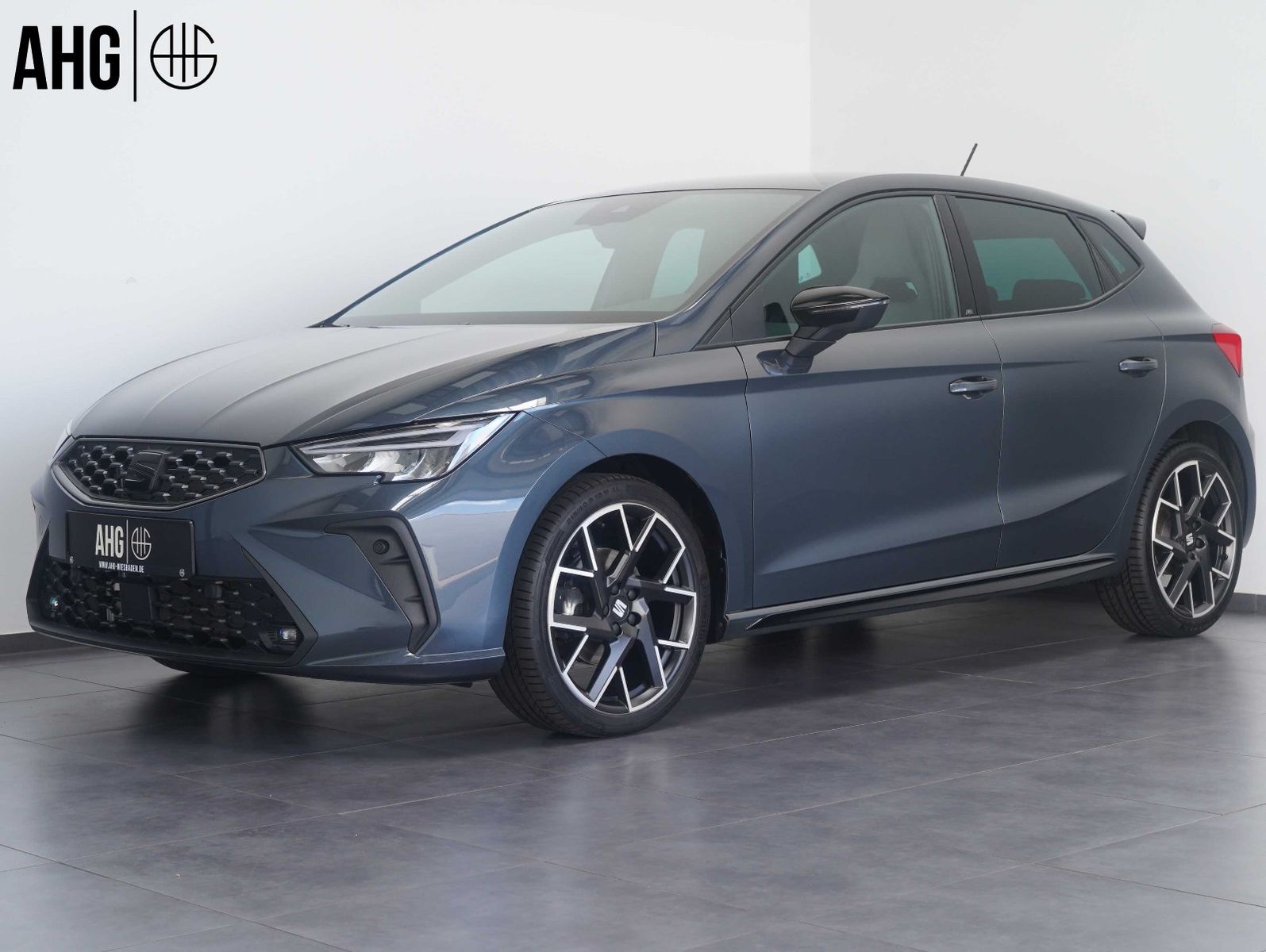 Fahrzeugabbildung SEAT Ibiza 1.0 TSI 85 kW FR Black Edition