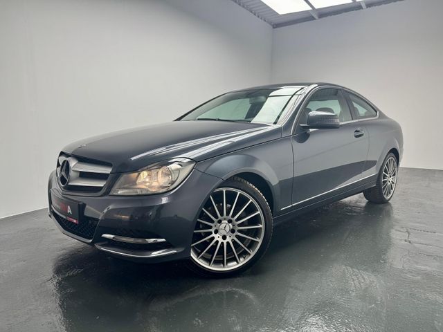 Mercedes-Benz C 180 CGI BlueEfficiency +PDC+NAVI+AMG+KLIMA+SHZ