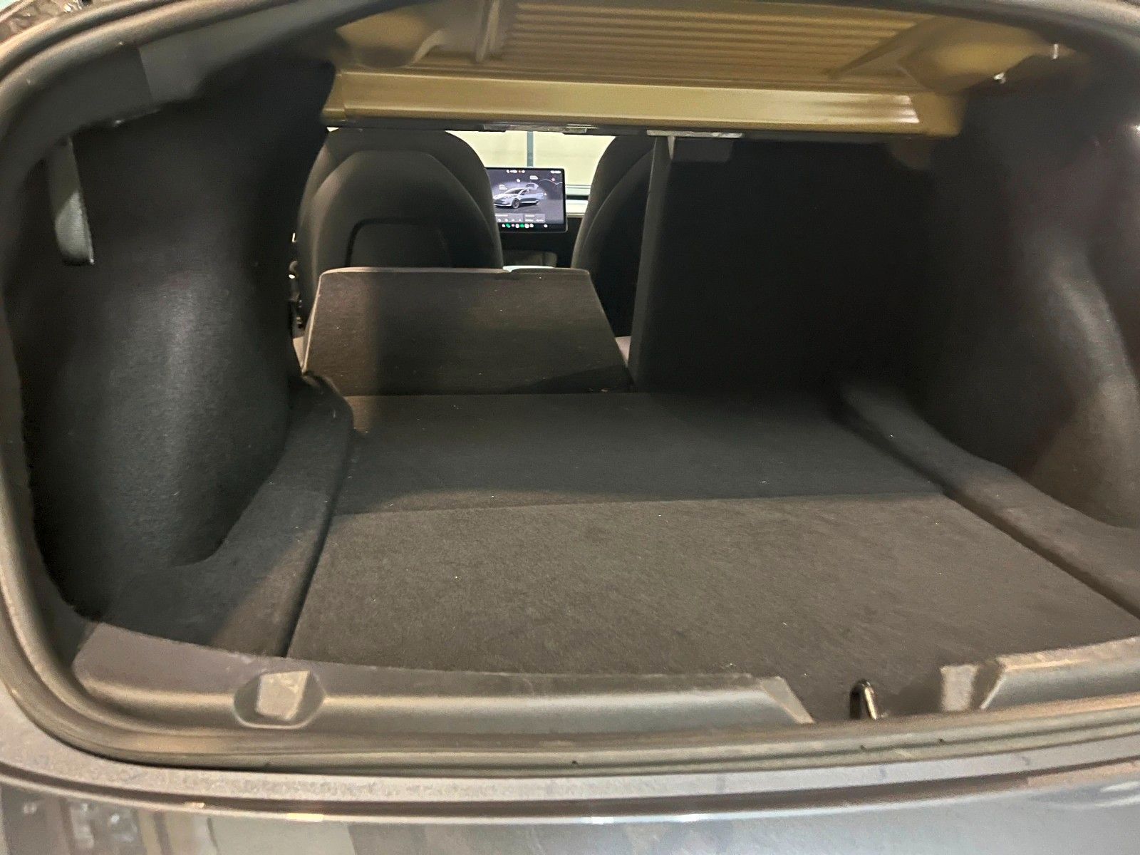 Tesla Model 3 Performance. kaufe auch Teslas an foto 23
