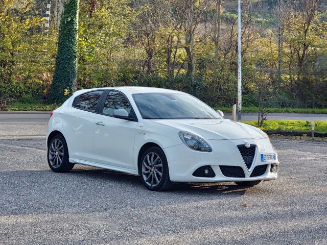 Alfa Romeo Giulietta 1.6 JTDm-2 105 CV Exclusive