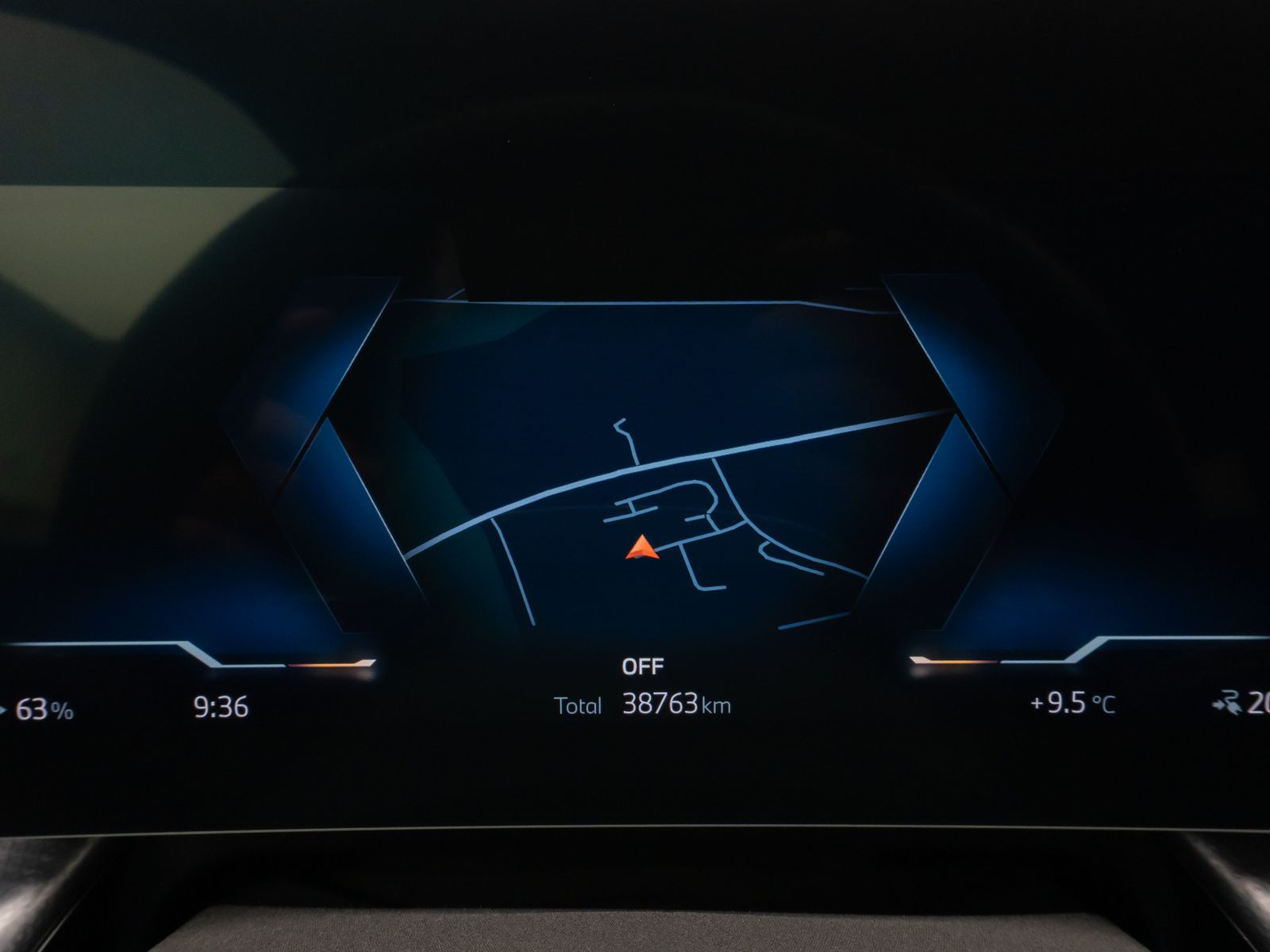 Fahrzeugabbildung BMW iX1 xD30 M Sport Kamera DAB Komfort Fernlichtass