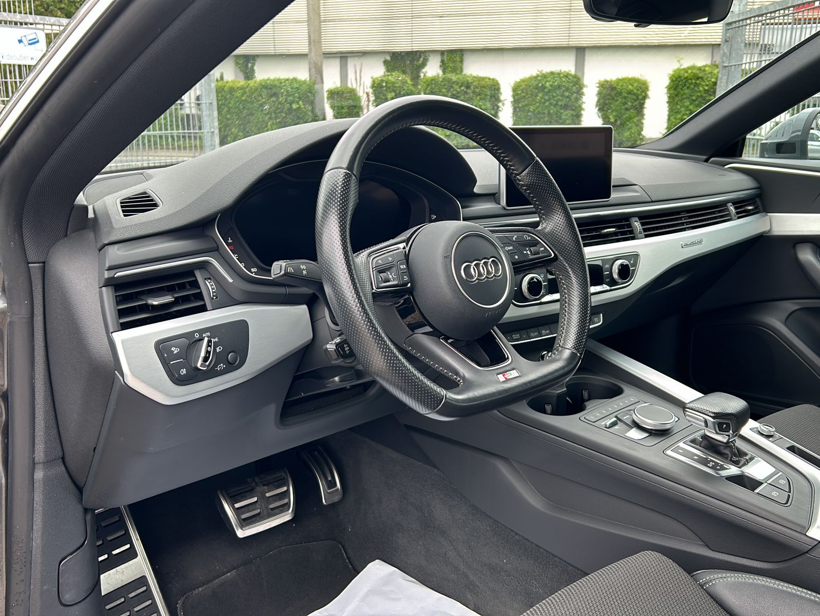 Fahrzeugabbildung Audi A5  Sportback 3,0 TDI quattro S-Line