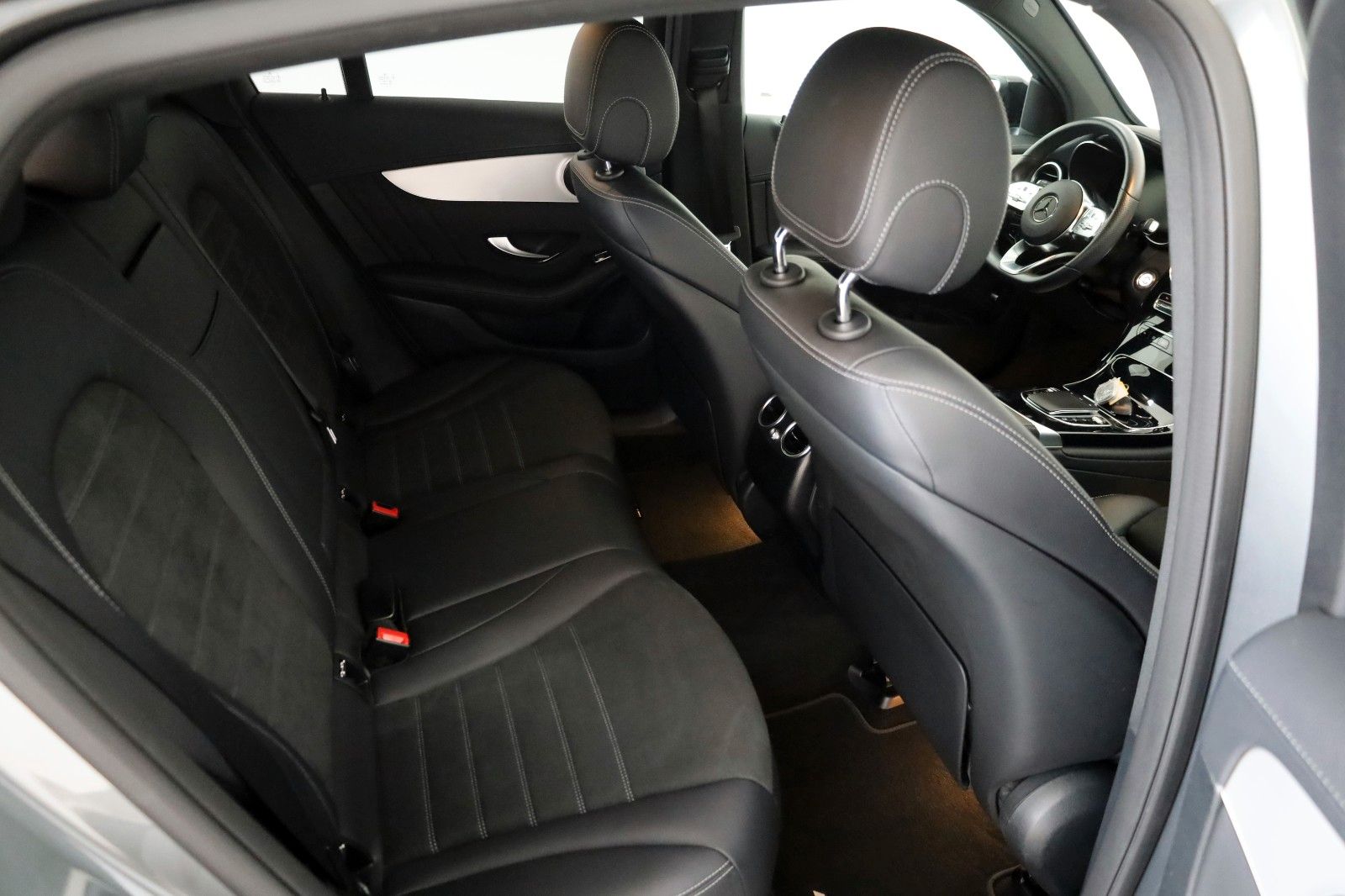 Fahrzeugabbildung Mercedes-Benz GLC 200 Coupe 4Matic,AMG line,SH,Kamera,HUD,SD