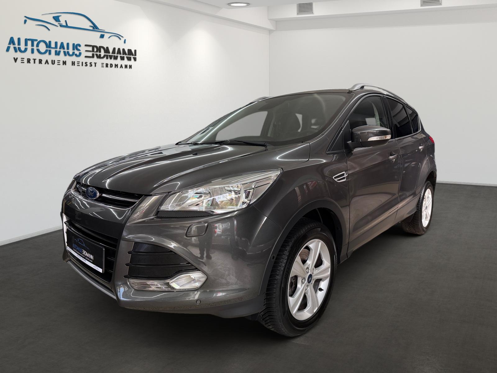 Ford Kuga 1,5 Titanium*4x4*1.Hand*Autom*Navi*PDC