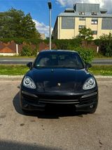 Porsche Cayenne Diesel Platinum Edition Platinum Editi - Porsche Cayenne: Platinum Edition