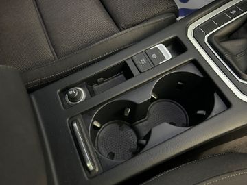 Volkswagen Passat Variant - 12