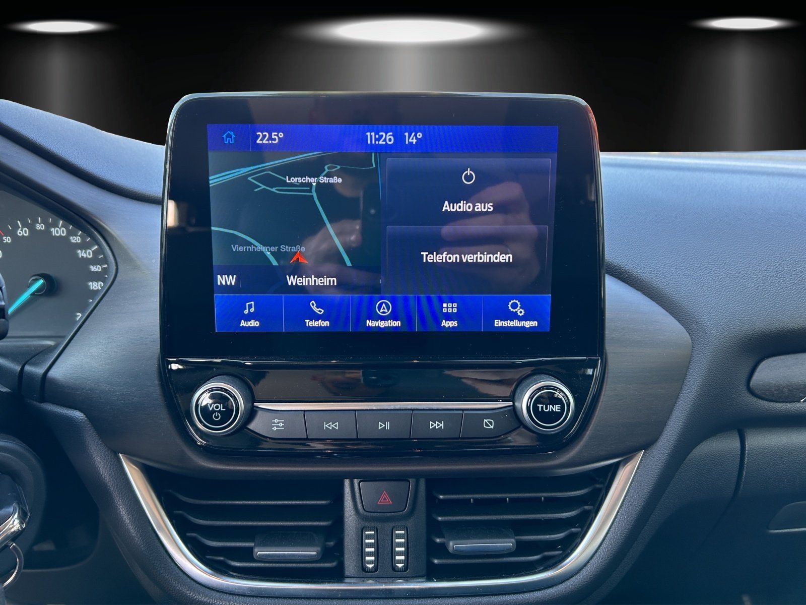 Fahrzeugabbildung Ford Puma Titanium X MHEV Navi Winter Paket PDC