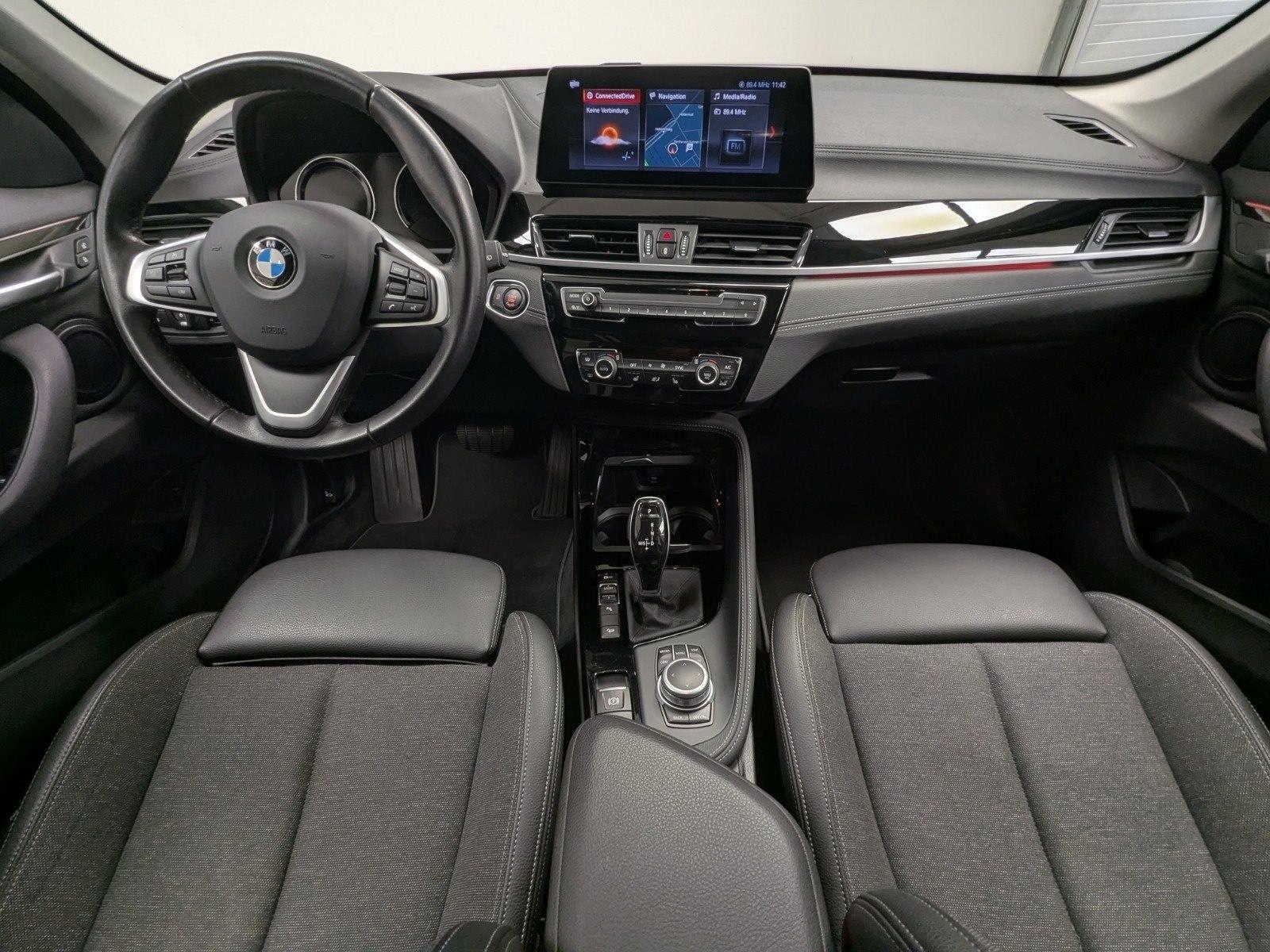 BMW X1 xDrive20d Sport Line HUD RFK DA PA NAVI LED P, миниатюра 8
