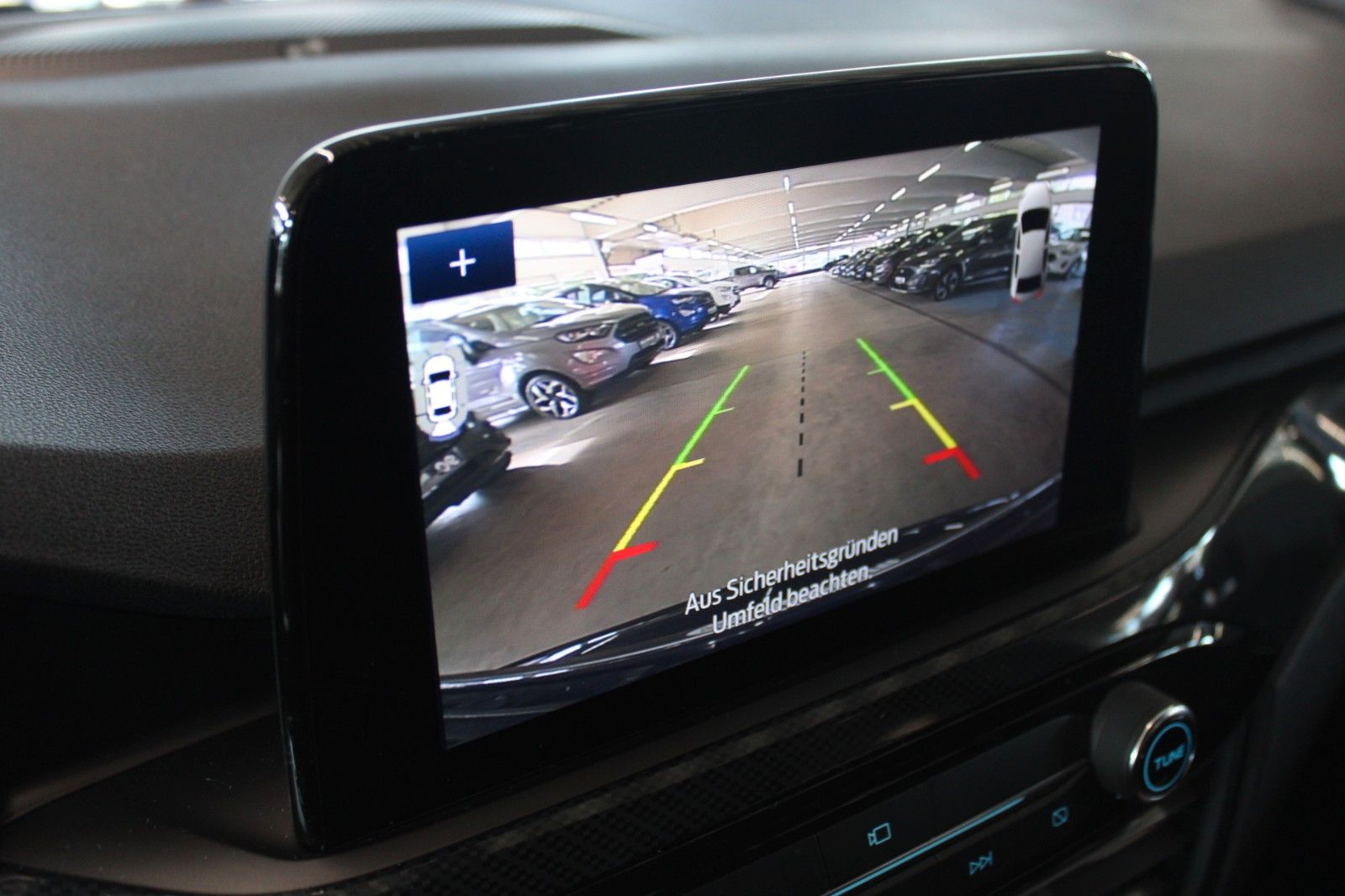Fahrzeugabbildung Ford Kuga 2.5 PHEV ST-Line X LED B&O HUD ACC WinterP