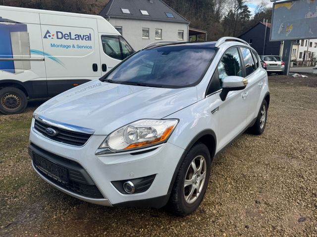 Ford Kuga 2,0 TDCi 4x4 Titanium "Panormadach/Leder"