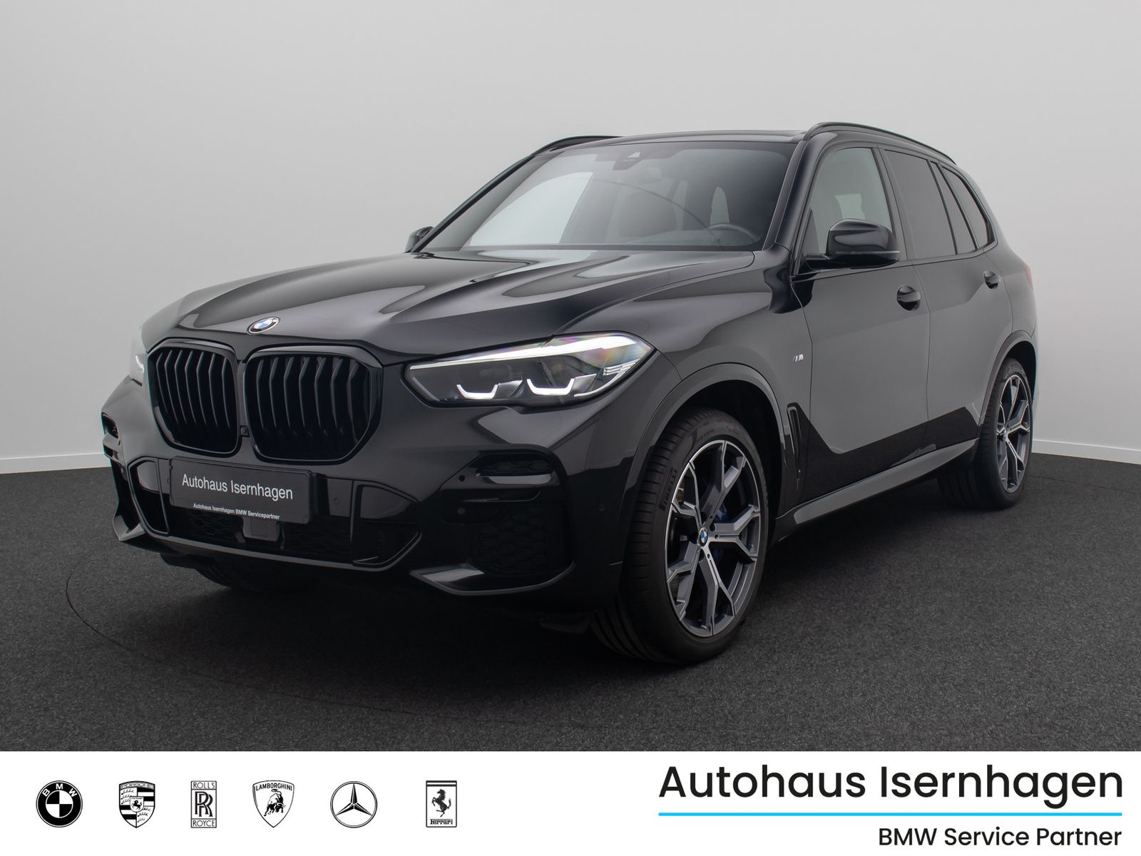 Fahrzeugabbildung BMW X5 xD30d M Sport Panorama HUD DispKey Individual
