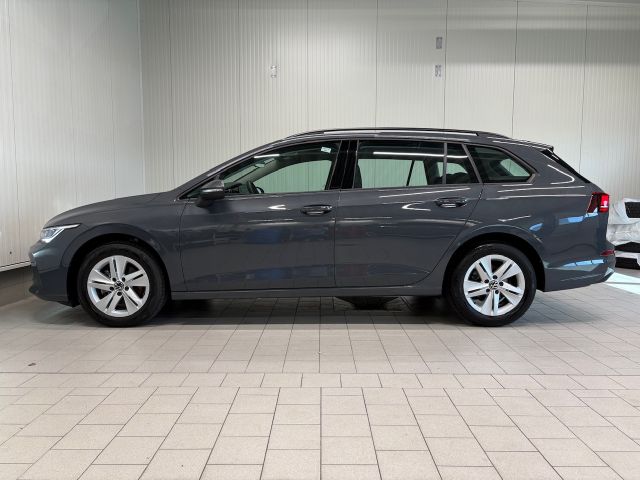 Golf VIII Variant Life 1.5 eTSI DSG LED TRAVEL A