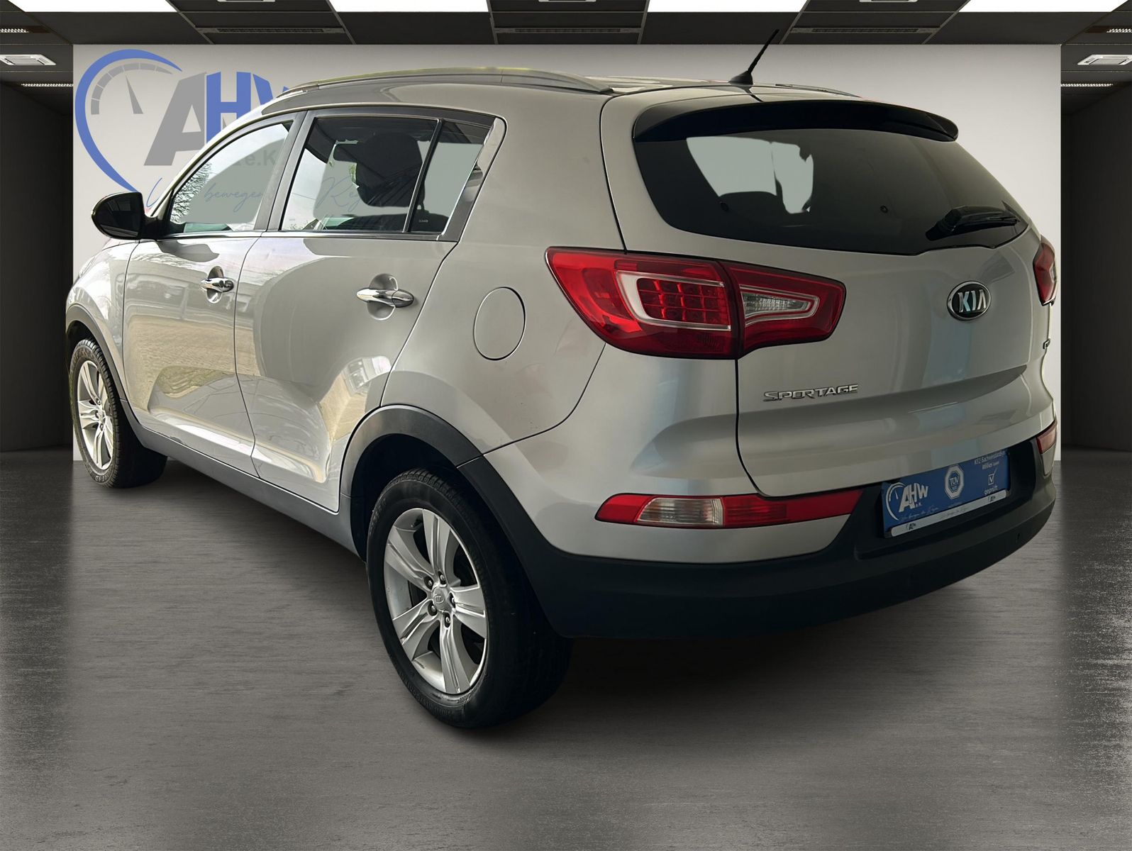 Fahrzeugabbildung Kia Sportage 2,0 Attract 2WD