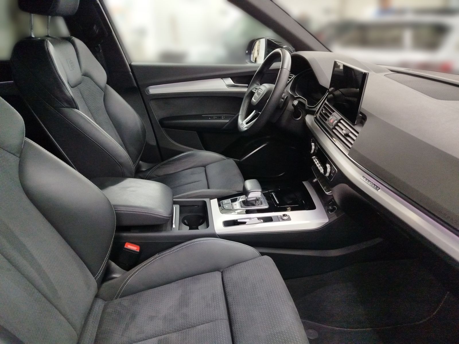 Audi SQ5 - Bild 13