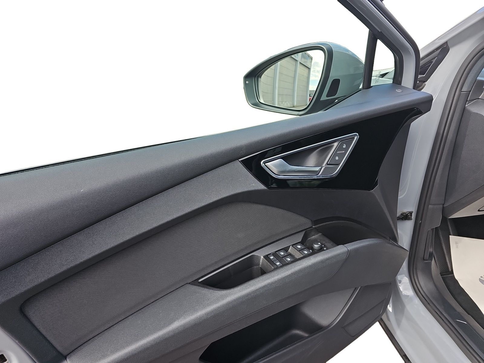 Audi Q4 e-tron - Bild 15