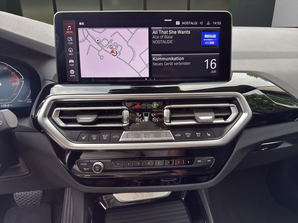 BMW X3 xDrive20d LED NAVI KAMERA KEYLESS SHZ 19" AHK foto 17