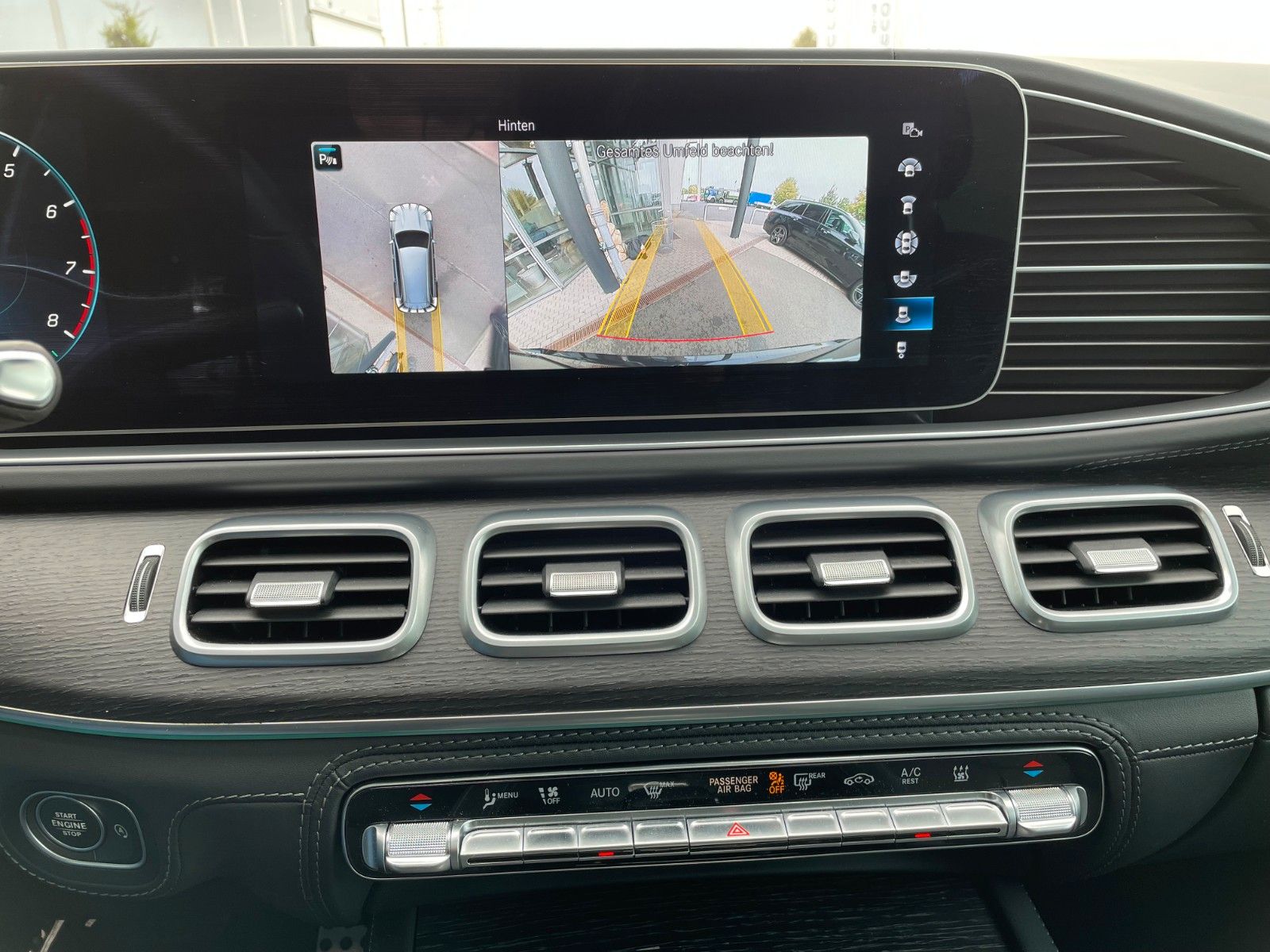 Fahrzeugabbildung Mercedes-Benz GLS 580 4M AMG Pano+AHK+Burm+7Sitz+HUD+Fond+VOLL