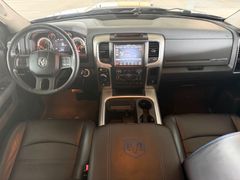 DODGE RAM 1500 V8 5,7L HEMI BIG HORN 4x4